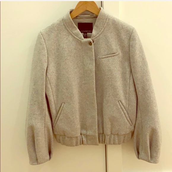 π€ Brand new Banana Republic soft grey wool jacket - Picture 2 of 8